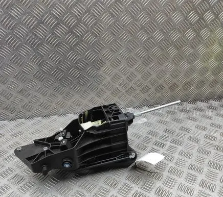 Volkswagen Crafter Gear shifter/selector 2N0711025A 2N0711061A