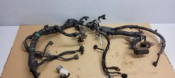 Toyota Aygo AB10 Engine installation wiring loom 821210H110Q 10080326092827 8282370010