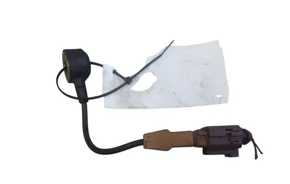 Skoda Octavia Mk2 (1Z) Detonation knock sensor 3B0973703A