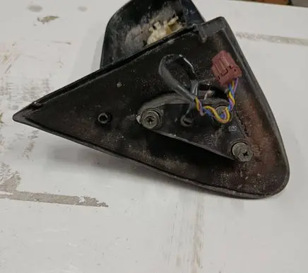Nissan Almera N16 Front door electric wing mirror E13020043