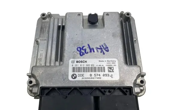 BMW 5 F10 F11 Engine control unit/module ECU 8574093 0281019808