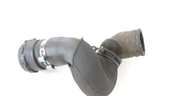 Mini Cooper Countryman R60 Engine coolant pipe/hose 9802103