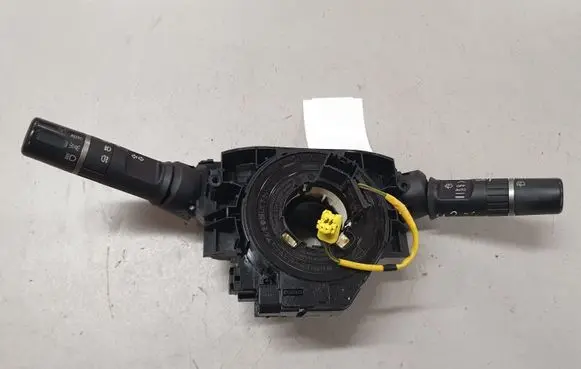Mazda 6 Wiper turn signal indicator stalk/switch GS1R66120A6H DF7566122 DF7466128