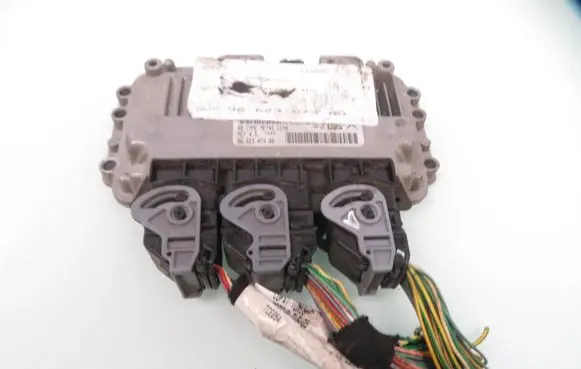 Citroen C4 I Engine control unit/module 9662307380 0261208899