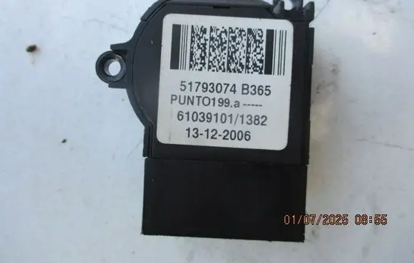 Fiat Grande Punto Ignition lock contact 51793074