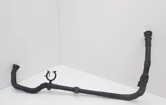Peugeot 508 RXH Hybrid/electric vehicle battery cooling hoses/tubes 