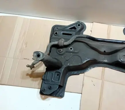 Alfa Romeo Giulietta Front subframe 00505215410 005052154 555200631051
