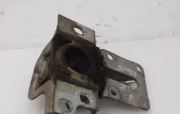 Citroen Jumper Engine mount bracket 1346984080