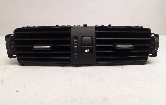 BMW X3 F25 Dash center air vent grill 9184743 64229184743