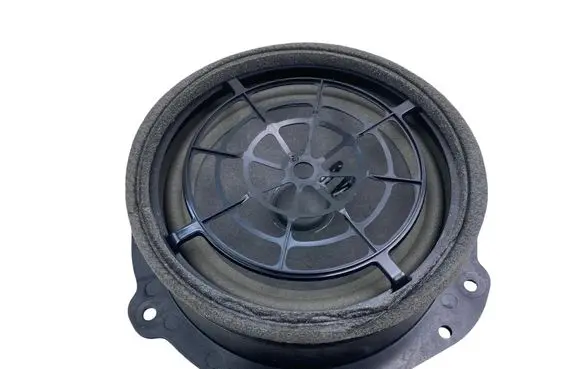 KIA Ceed Rear door speaker 