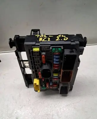 Peugeot 3008 I Fuse box set 9675877980