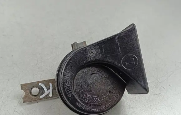 SsangYong Rexton Horn signal 28R000589