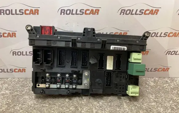 BMW X5 E53 Fuse module 6907395