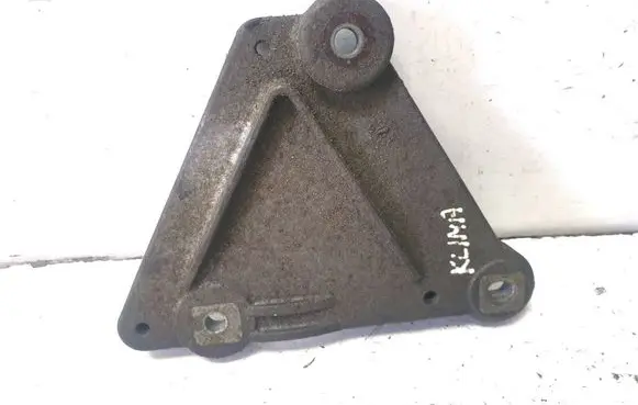 Opel Astra J A/C compressor mount bracket 55567289