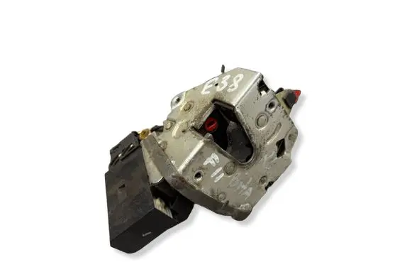 BMW 7 E38 Rear door lock 8352165