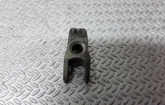 Audi A3 S3 8L Fuel Injector clamp holder