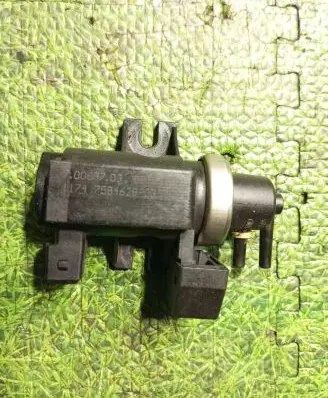 BMW X5M E70 Turbo solenoid valve 7584628