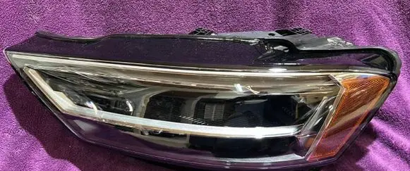 Audi A8 S8 D5 Headlight/headlamp 4N0941033B