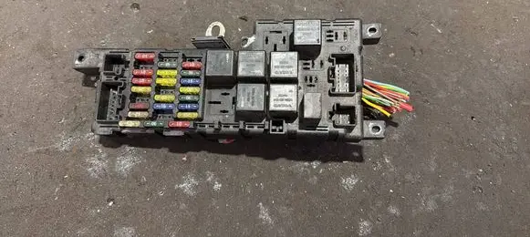 Fuse box set