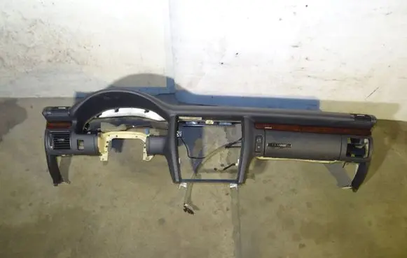 Audi A8 S8 D2 4D Dashboard 4D1857041