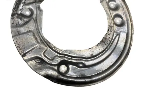 BMW 7 G11 G12 Front brake disc dust cover plate 6861798 34106861798