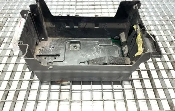 Opel Insignia A Battery bracket 13334616