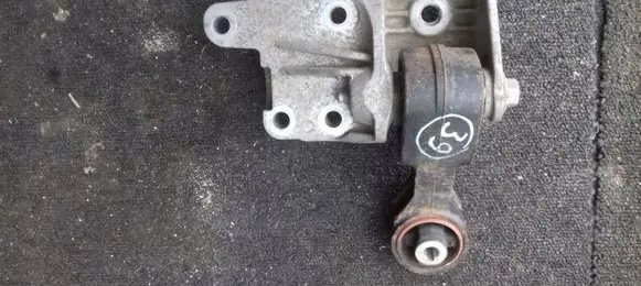 Peugeot 508 Engine mounting bracket 9672677680