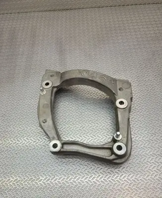Opel Mokka B A/C compressor mount bracket 9826641380