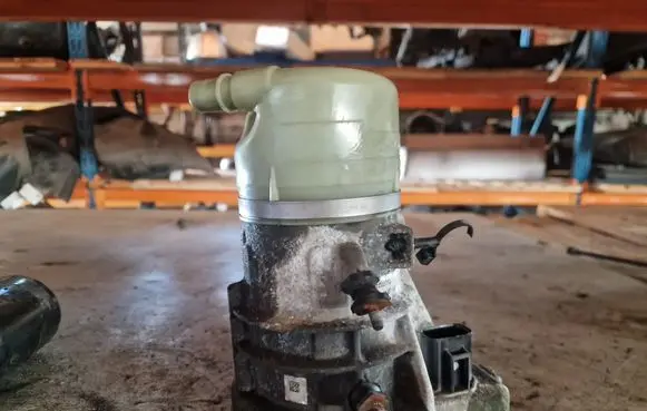 Volvo XC60 Power steering pump
