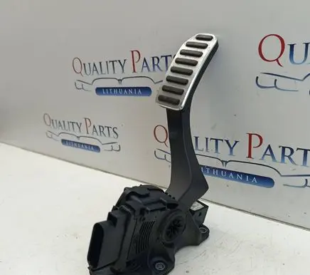 Volvo XC60 Accelerator throttle pedal 31255478