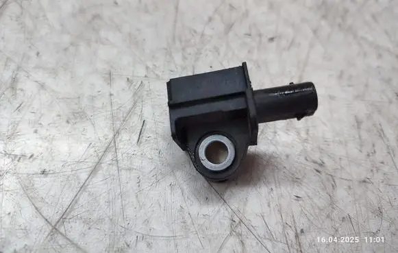Mercedes-Benz C W205 Airbag deployment crash/impact sensor 2229051400
