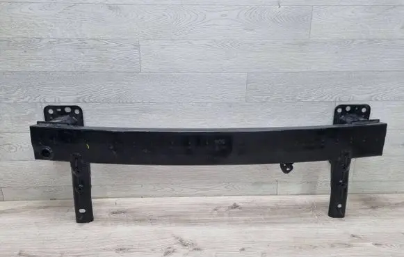 Hyundai i30 Front bumper support beam 