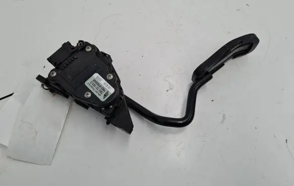 Volkswagen Sharan Accelerator throttle pedal 7M3721603D