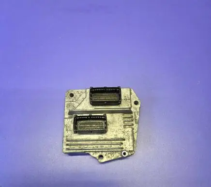Opel Zafira B Engine control unit/module 28020960 MT35E23 860960L72