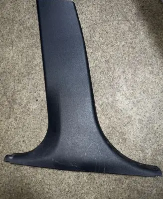 BMW 1 F20 F21 (B) pillar trim (bottom) 7221027 17365810 106357000