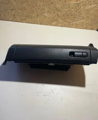 Mazda CX-7 Glove box EG2164260 K4366