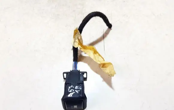 Seat Toledo II (1M) Fuel tank opening switch 3b0959833a