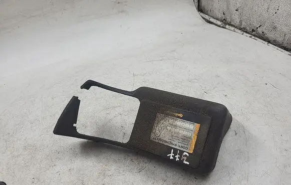 Audi A4 S4 B5 8D Other engine bay part 8D0972807