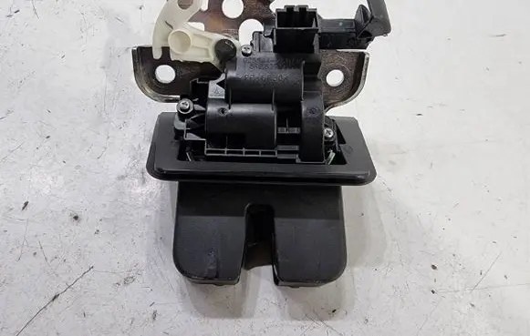 Audi Q5 SQ5 Tailgate/trunk/boot lock/catch/latch 8R0827505 584423071