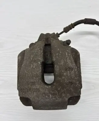 BMW 5 F10 F11 Front brake caliper