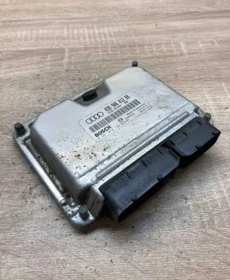 Audi A3 S3 8L Engine control unit/module ECU 038906012BB 0281010123