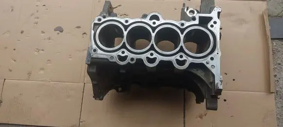 KIA Ceed Engine block 2111126010