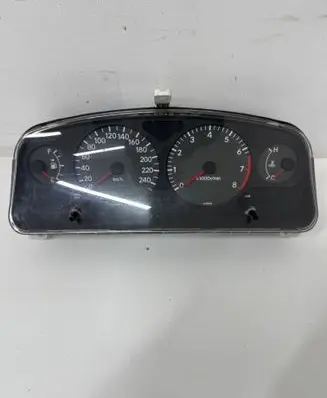 Speedometer (instrument cluster)