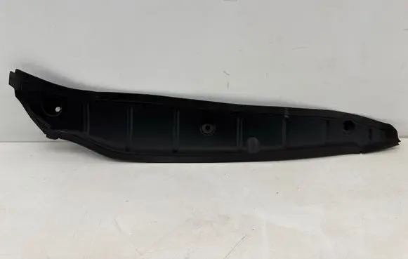 Fender end trim