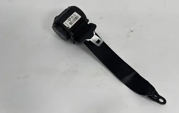 BMW 1 F20 F21 Rear seatbelt 7243309