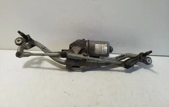 Audi A1 Front wiper linkage and motor 8X2955119