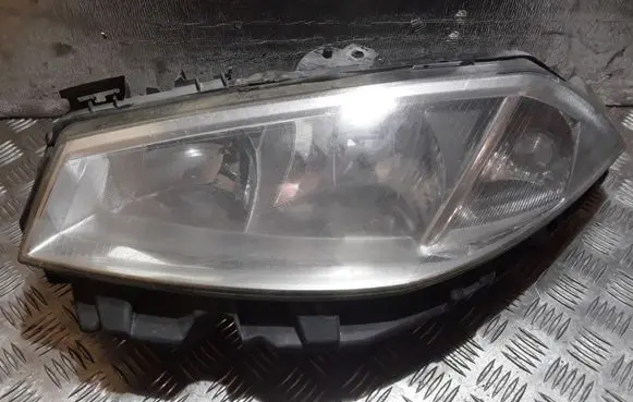 Renault Megane II Headlight/headlamp 8200073220J 89306990