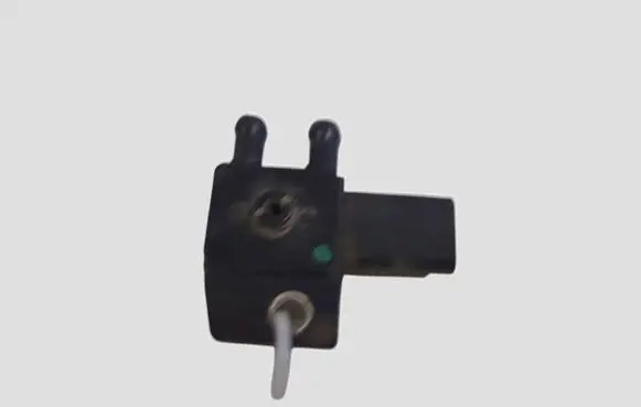 Citroen C5 Exhaust gas pressure sensor 9662143180 11703K19