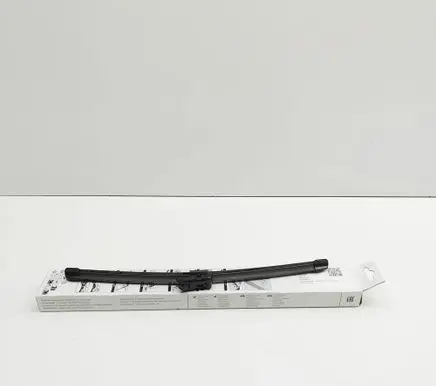 Peugeot 2008 II Windshield/front glass wiper blade 1682775580