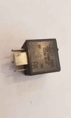 Ford Mondeo MK I Other relay V23136J4X1 93BG14N089CA